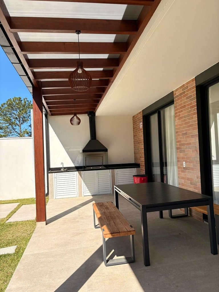 CASA 02 - Canto da Barra